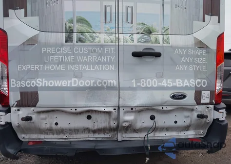 2016 Ford Transit-250 z USA, uszkodzony, nr VIN 1FTYR2CM4GKA43564